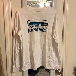 White long sleeve patagonia tee